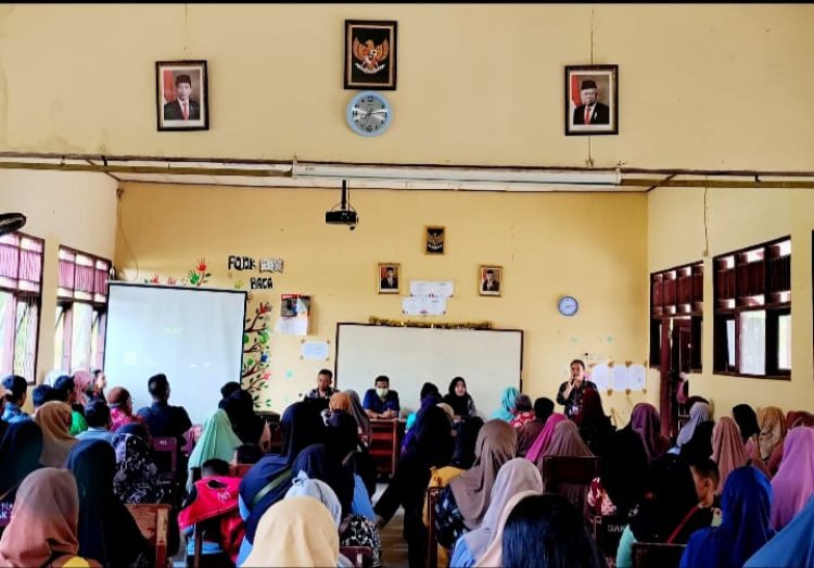 " SMPN 6 ARSEL GELAR RAPAT KOORDINASI BERSAMA KOMITE DAN WALI MURID KELAS VII TAHUN AJARAN 2024/2025 " 