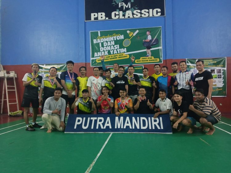 " September Ceria Fun Badminton: Keseruan Kompetisi dan Aksi Sosial Bersama Neng Mawar di GOR Putra Mandiri Mitra Pasundan  "