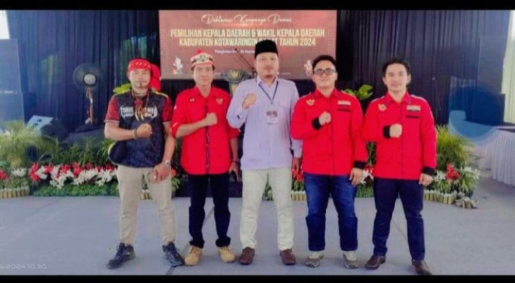 " KETUA DPC ORMAS GERBANG DAYAK HADIRI DEKLARASI KAMPANYE DAMAI DI KPU KOBAR : KOMITMEN JAGA PERSATUAN DALAM DEMOKRASI PILKADA 2024 " 