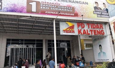 " OPTIMISME MENGGEMA DARI RUMAH GRHES : RAHMAT DAN EKO PASTIKAN STABILITAS KOBAR HINGGA PENGUMUMAN RESMI KPU "