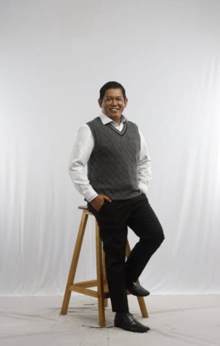 " ROMI : SANG VISIONER DENGAN REKAM JEJAK EMAS MENUJU PERUBAHAN KOTAWARINGIN BARAT "