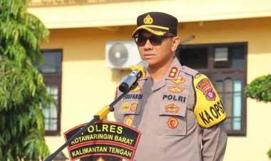 " KAPOLRES KOBAR PIMPIN APEL SIAGA UNTUK PENGAMANAN LIBUR JELANG LEBARAN IDUL FITRI 1446 H " 