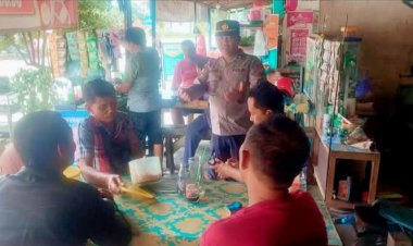 " POLRES KOBAR GELAR JUMAT CURHAT DI PELINGKAU : BAHAS KAMTIBMAS DAN ASPIRASI MASYARAKAT " 