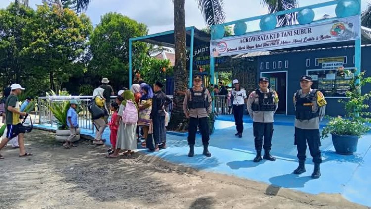 " JAGA LIBURAN TETAP AMAN DAN NYAMAN, POLSEK PANGKALAN LADA INTENSIFKAN PATROLI DI DESTINASI WISATA EDUKATIF AGROWISATA KUD TANI SUBUR " 