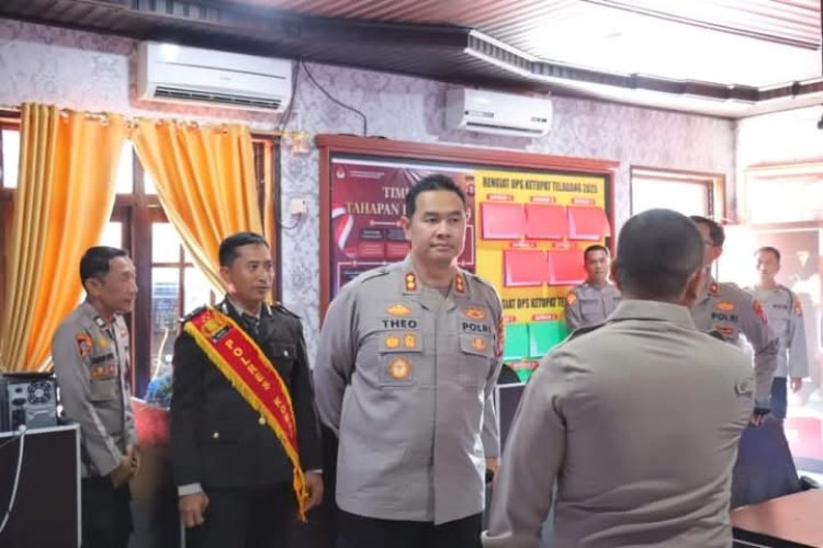 " KAPOLRES KOBAR AKBP THEODORUS PRIYO SANTOSA TURUN LANGSUNG CEK FASILITAS STRATEGIS DEMI KEPOLISIAN YANG PROFESIONAL DAN SEJAHTERA " 