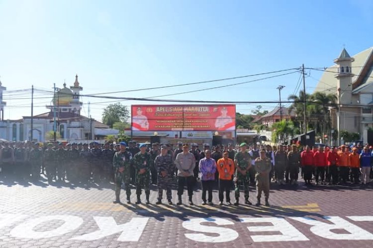 " BERSATU SELAMATKAN BUMI MARUNTING BATU AJI : APEL SIAGA KARHUTLA JADI TITIK AWAL, KOBAR BANGKIT HADAPI MUSIM KEMARAU TANPA ASAP " 