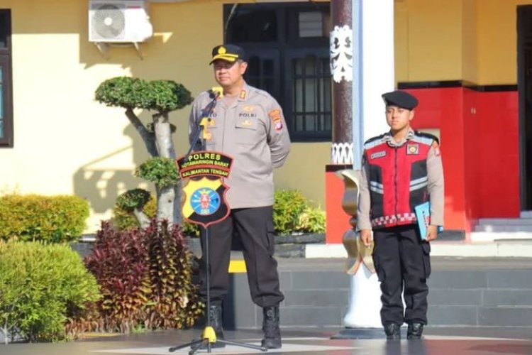 " APEL PENUH MAKNA, BANGKITKAN SEMANGAT PENGABDIAN : KAPOLRES KOBAR AJAK PERSONEL BANGUN CITRA POLRI LEWAT INTEGRITAS DAN KETULUSAN "