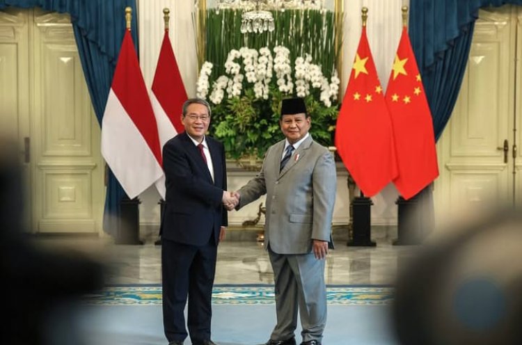 " MOMEN DIPLOMATIK BERSEJARAH : INDONESIA DAN TIONGKOK TANDATANGANI SEJUMLAH KESEPAKATAN TRANSFORMASIONAL DEMI KESEJAHTERAAN KAWASAN DAN DUNIA "
