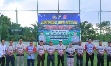 " SPORTIVITAS TANPA BATAS : TURNAMEN MINI SOCCER KAPOLRES CUP SEMARAKKAN HARI BHAYANGKARA KE-79 DI KOBAR " 