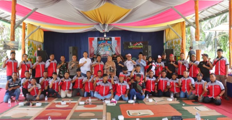 “ 6 TAHUN PENGABDIAN TANPA BATAS : KAPOLRES KOBAR APRESIASI DRIVER AMBULANCE, GARDA KEMANUSIAAN YANG JADI PAHLAWAN SUNYI ”